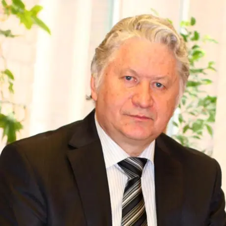Yuriy Shtern